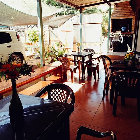 Hostel Loli Puerto Iguazú Exterior foto